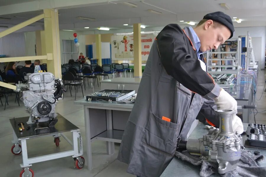 колледж в светлом. логотип техникума мехатроника.