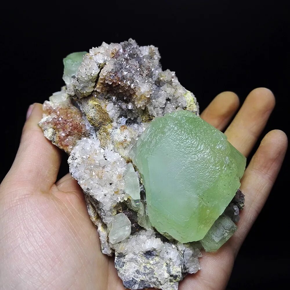 Синие камни самородки. Линарит минерал. Редкие руды. Палласово железо. Редкие руды.