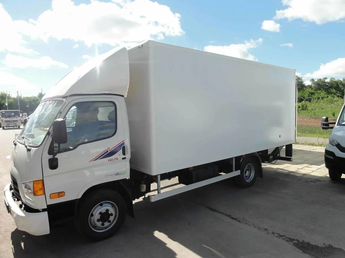 Грузовой автомобиль хендай. Hyundai hd78 CNG. Грузовой фургон Hyundai hd78 белый. Hd78 Hyundai 5 тн.