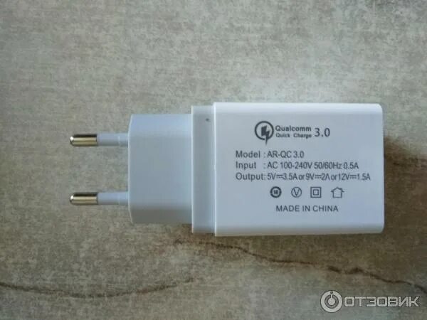 0 charging. 0 ugreen. 0 model:r-01. Qualcomm 3. Qualcomm 3.