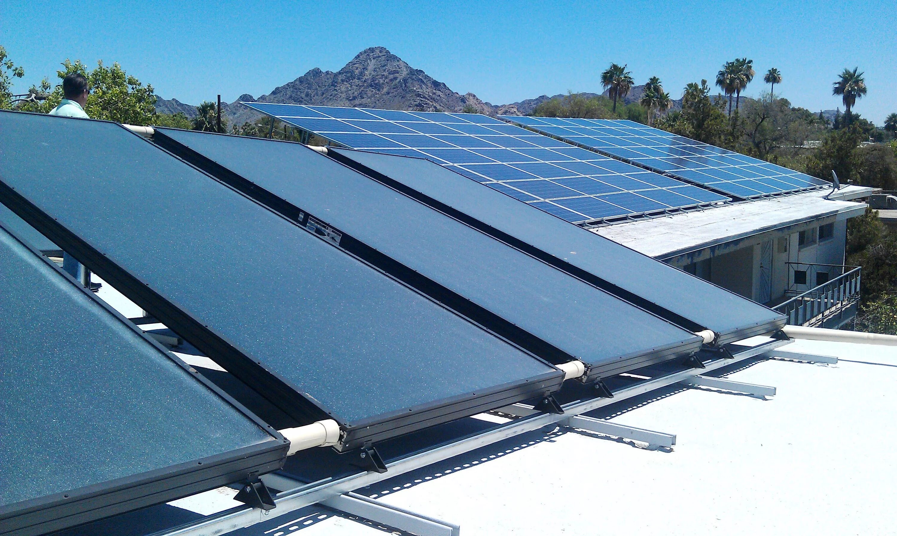 Solar collector. Thermal solars. солнечный коллектор а sc1808. фотогальваника. What is termal solar energy.