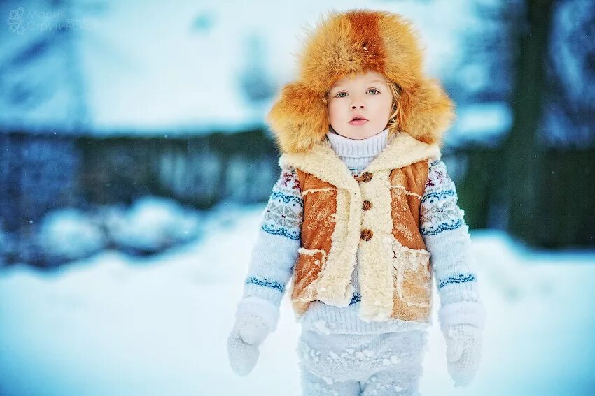 Зимний мальчик 3. Дети зимой. Детская зимняя одежда. Детские зимние фотосессии. Мальчик зима.