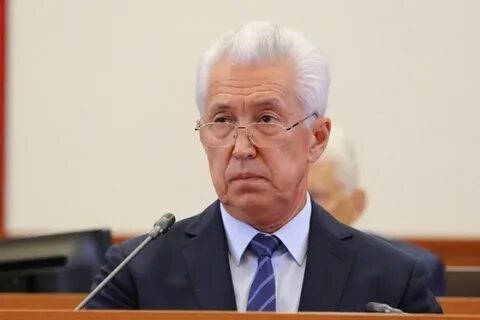 Кто глава дагестана