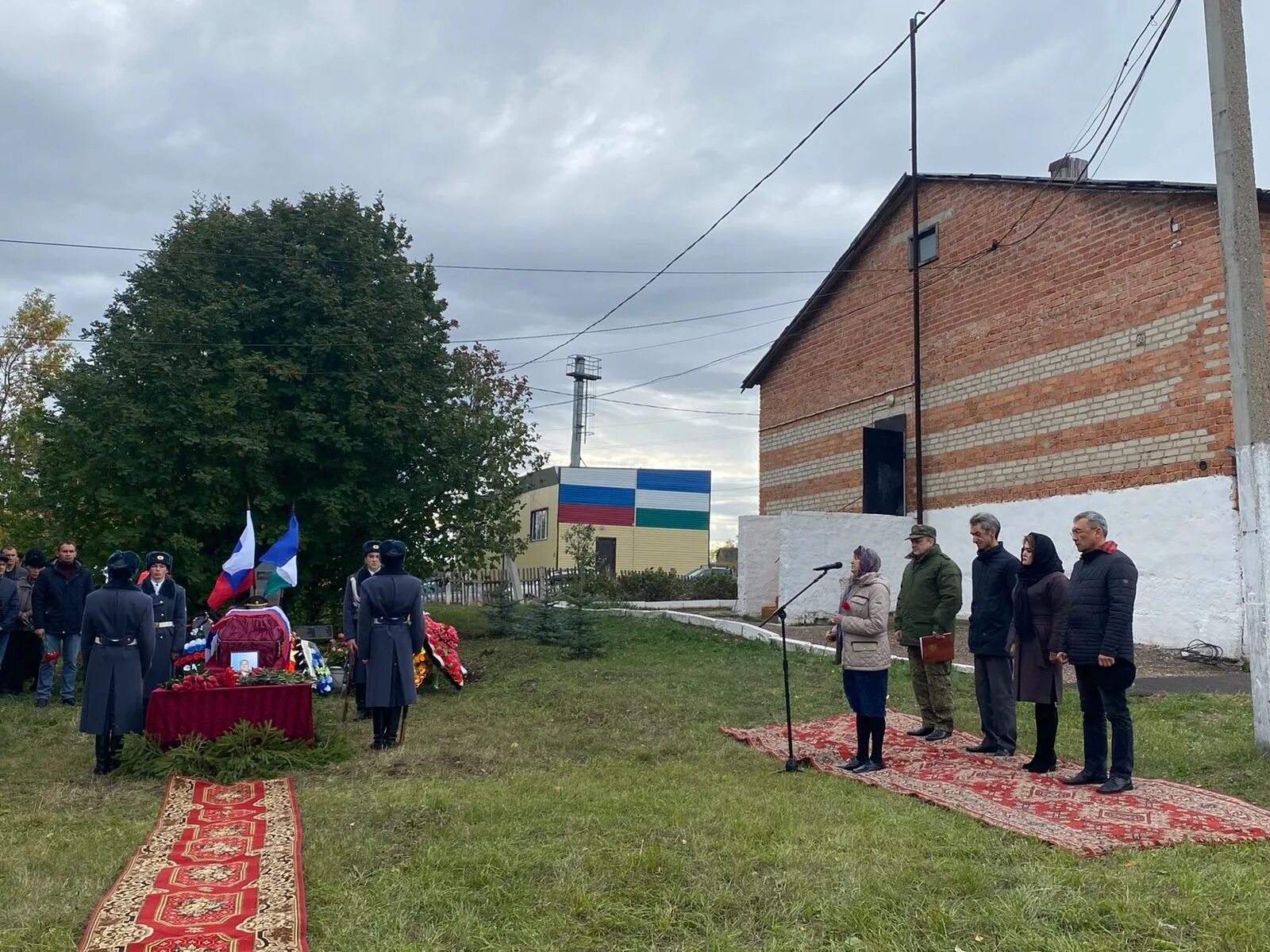 Фадеев МЧС Куюргазинский район. Муратбакиев фанит НАСИПОВИЧ Курултай. Писатели Куюргазинского района.