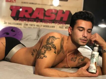Ricky'sroom.