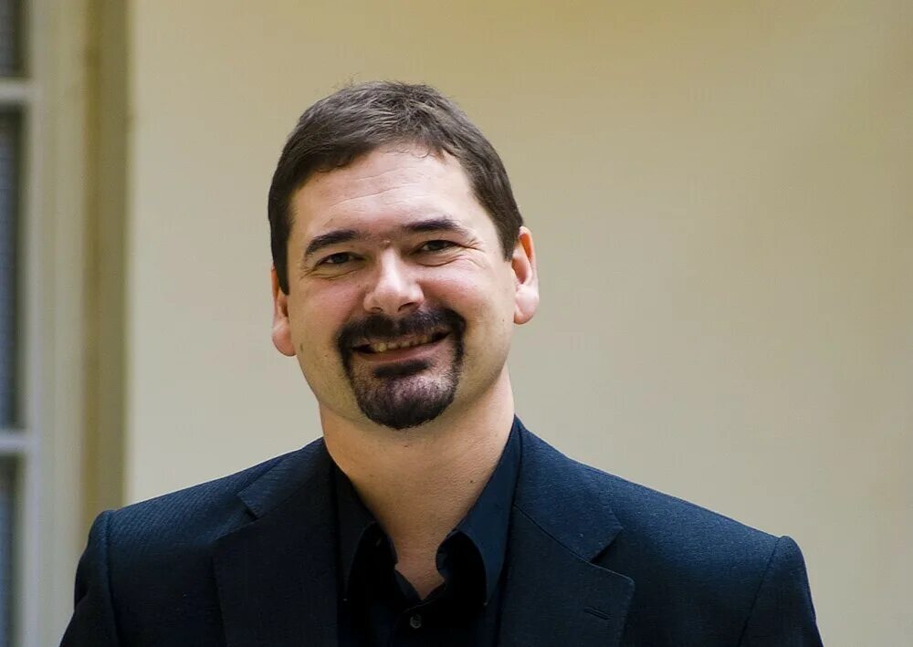 Самый первый браузер. Браузер создатель. Йон стефенсон фон течнер. Йон стефенсон фон течнер и гейр иварсёй. Браузер создатель.