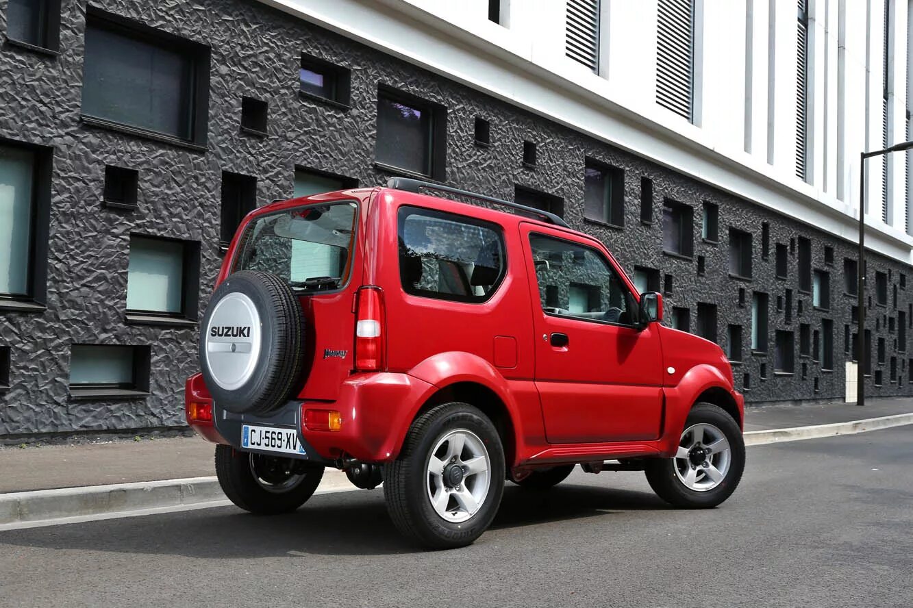 Сузуки купить 2014. Suzuki Jimny 2022. Suzuki Jimny 2023. Сузуки Джимни 2014. Судзуки Джимни 2008.