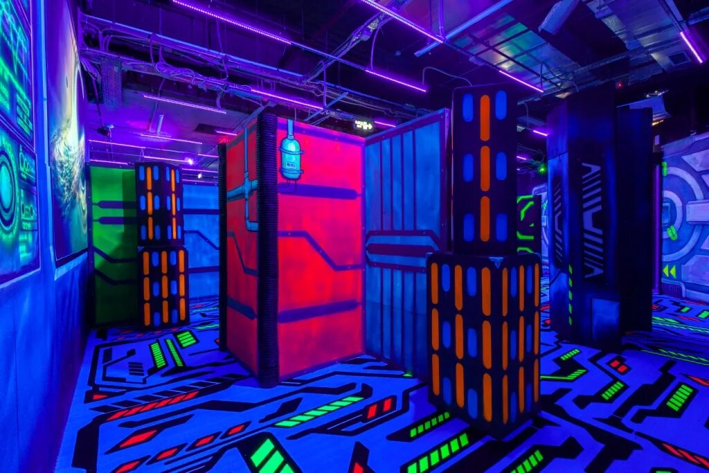 Laserland вавилова 3. Laserland на беговой. ЛАЗЕРЛЭНД Филион. Лазер ленд Петрозаводск. ЛАЗЕРЛЭНД Брянск.