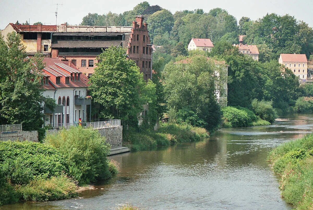 Линия одер нейсе. Прага мост на влтаве. Река одра в чехии. Чешский город на одре. Чешский город на одре.