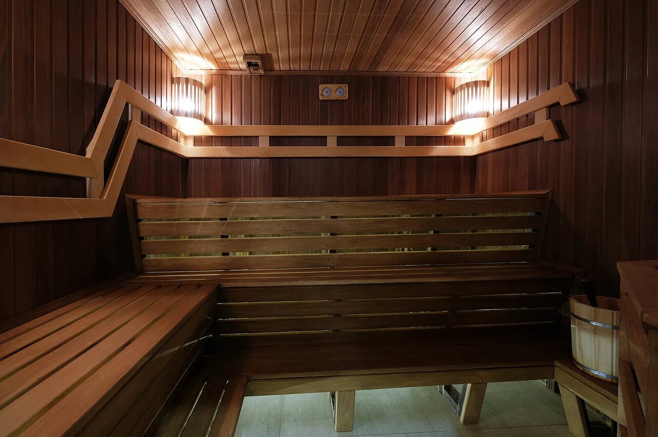 Сауны в можге с бассейном. Лукоморье можга сауна. Сауна у лукоморья самара. Бассейн в лукоморье в можге. Лукоморье баня барнаул.