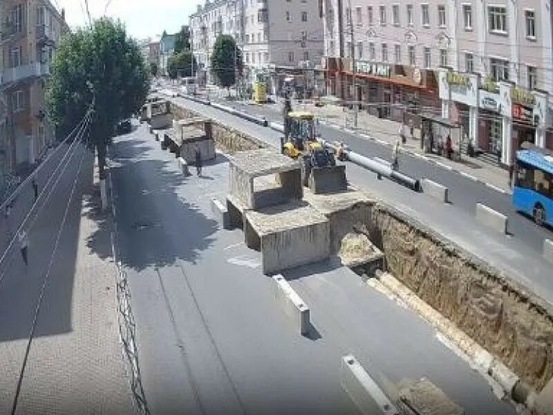 Ремонт первомайского проспекта. Ремонт теплотрассы. первомайский проспект. первомайский проспект 25 рязань.