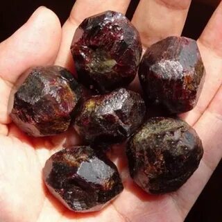 Прессующий камень