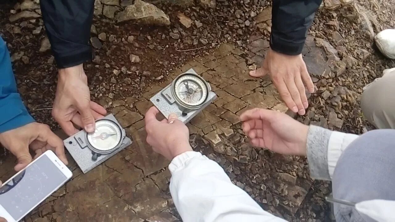 Горн для ковки паяльной лампы. Как пользоваться горном. Кузнечный горн угольный размеры чертеж. Как пользоваться горном. Кузнечный мини горн угольный.