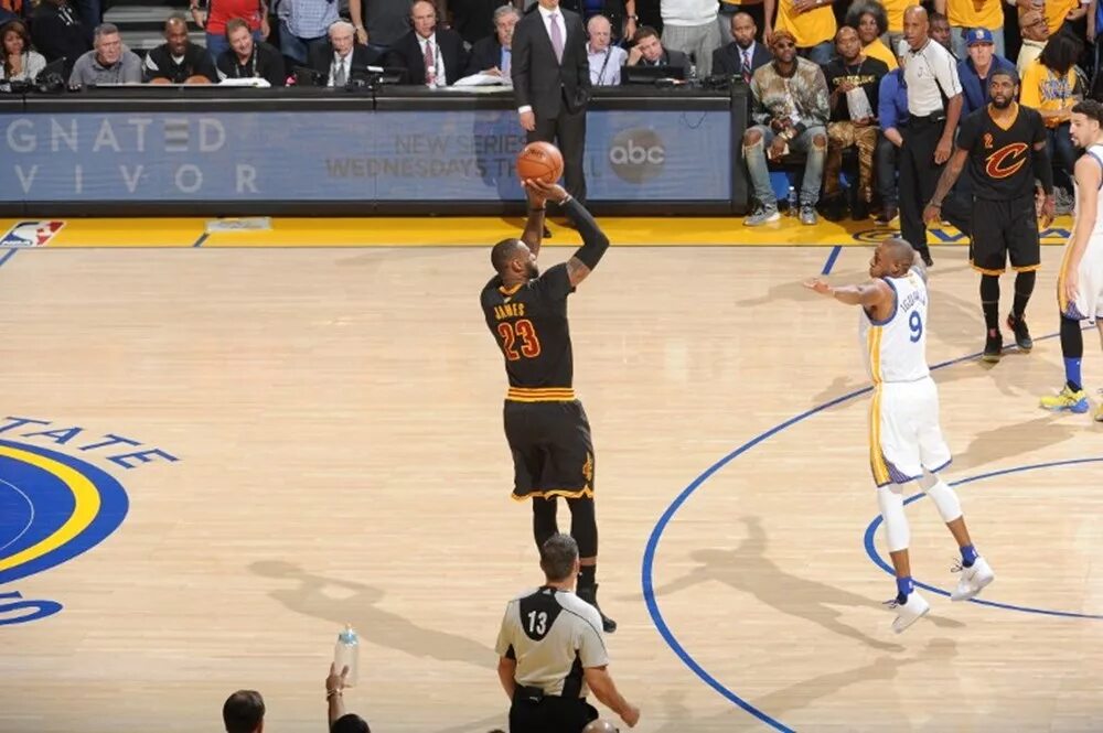 Кливленд голден стэйт превью. Гарленд нба. Нба 2016. Lebron cavaliers. Кливленд финал.