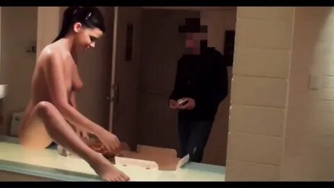 PizzaFlashing's tweet video. pizzadare. 