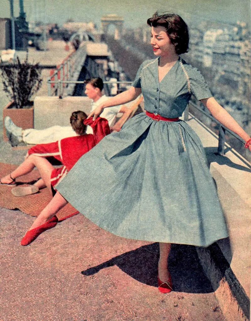 Платье 40 годов для девочки. Мода 1950-х. Мода Америки 50-х. Мода в США 1950-Е.