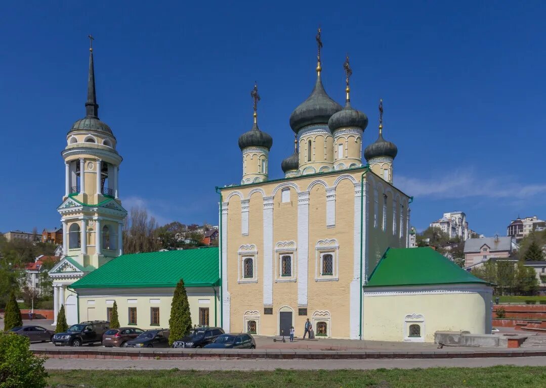 Телефон храма воронежа. Успенский храм Воронеж. Успенская Церковь Воронеж. Успенская Адмиралтейская Церковь. Успенская Церковь Воронеж на Адмиралтейской площади.