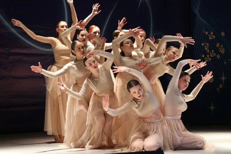 Джаз-танца модерн-джаз. Хореография международная. Хореографические вузы в питере. Хореография международная. Кафедра хореографии спбгик.