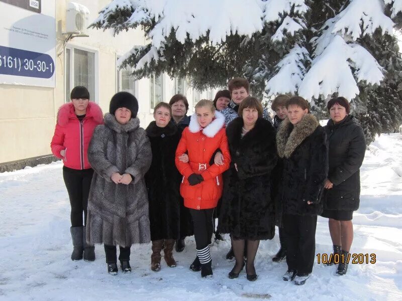 вечный огонь станица крыловская. вечный огонь станица крыловская крыловского района. библиотека крыловская крыловского района. аллея славы станица крыловская. рп5 крыловская краснодарский край.