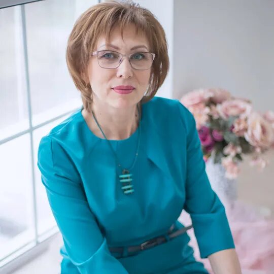 Одинокую женщину лет 50. Женщину за 50 волгограде. Женщины знакомятся волгоград. Женщины от 55 до 60 лет. Женщину за 50 волгограде.