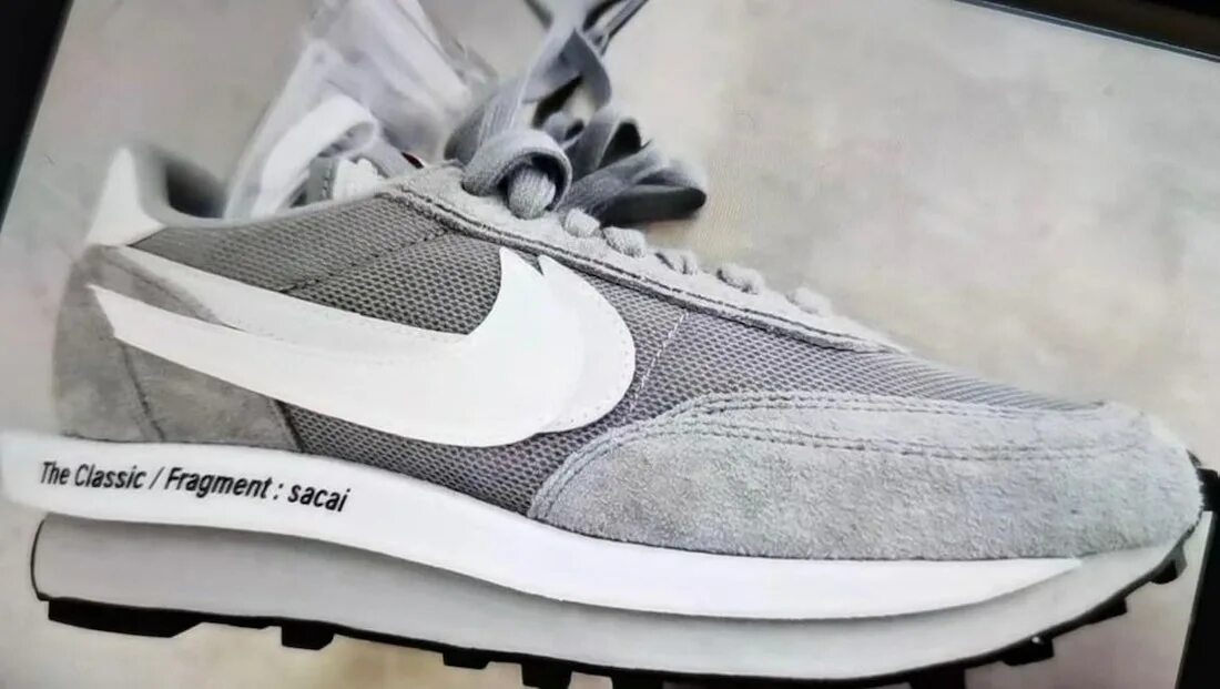 Fragment бесплатный. Nike sacai grey. nike sacai waffle grey. nike sacai fragment. nike sacai waffle fragment.