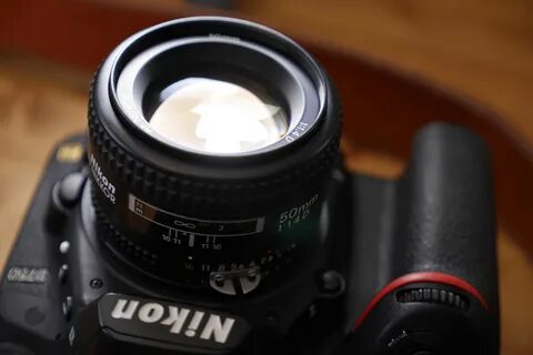 Nikon 1.8