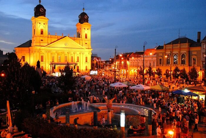 Debrecen. Город Дебрецен Венгрия. Дебрецен Венгрия достопримечательности. Город Дебрецен Венгрия фото. Видеоэкскурсмя город Дебрецен.