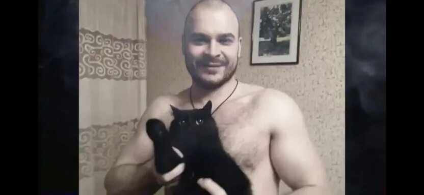 Тесак эдиты. Максим марцинкевич оккупай педофиляй. максим марцинкевич тесак формат 18. максим марцинкевич 16.09.2025. артем марцинкевич.