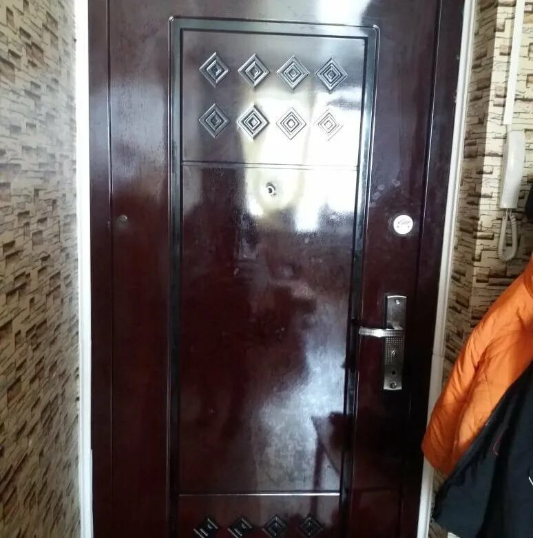 Авито елабуга двери входные. Дверь входа бу васюринская. Авито белая калитва б/у двери входные. Балаково авито двери. Входные двери б.