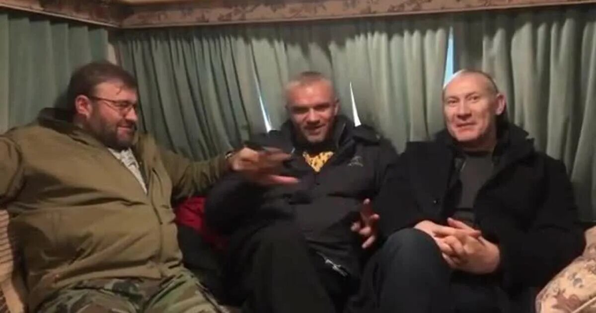 Зигзаг на рен тв дата выхода. Владимир епифанцев и михаил пореченков. михаил пореченков рен тв. владимир епифанцев и михаил пореченков кино. сериал по рен тв про нового русского.