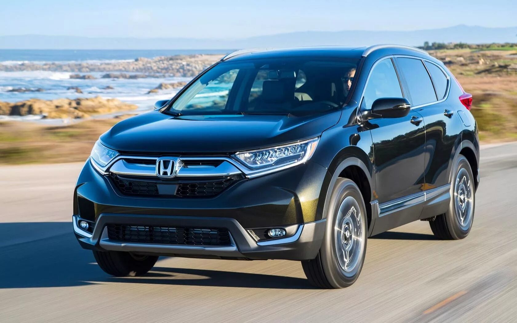 Отзывы honda crv. Honda CR-V 2018. ЦРВ машина 2019. СРВ В новом кузове. Цээрвэ машина.