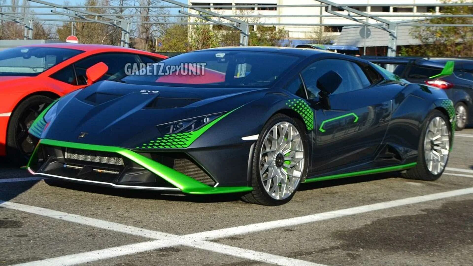 Мод ламборгини хуракан. Ламборджини Хуракан. Lamborghini Huracan 2021. Lamborghini 2021. Ламборджини Хуракан 2021.