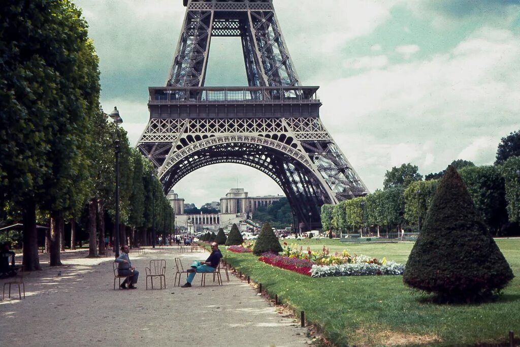 Лондон Эйфелева башня. Сандони Париж. Боржоис Париж. Париж столица Франции.