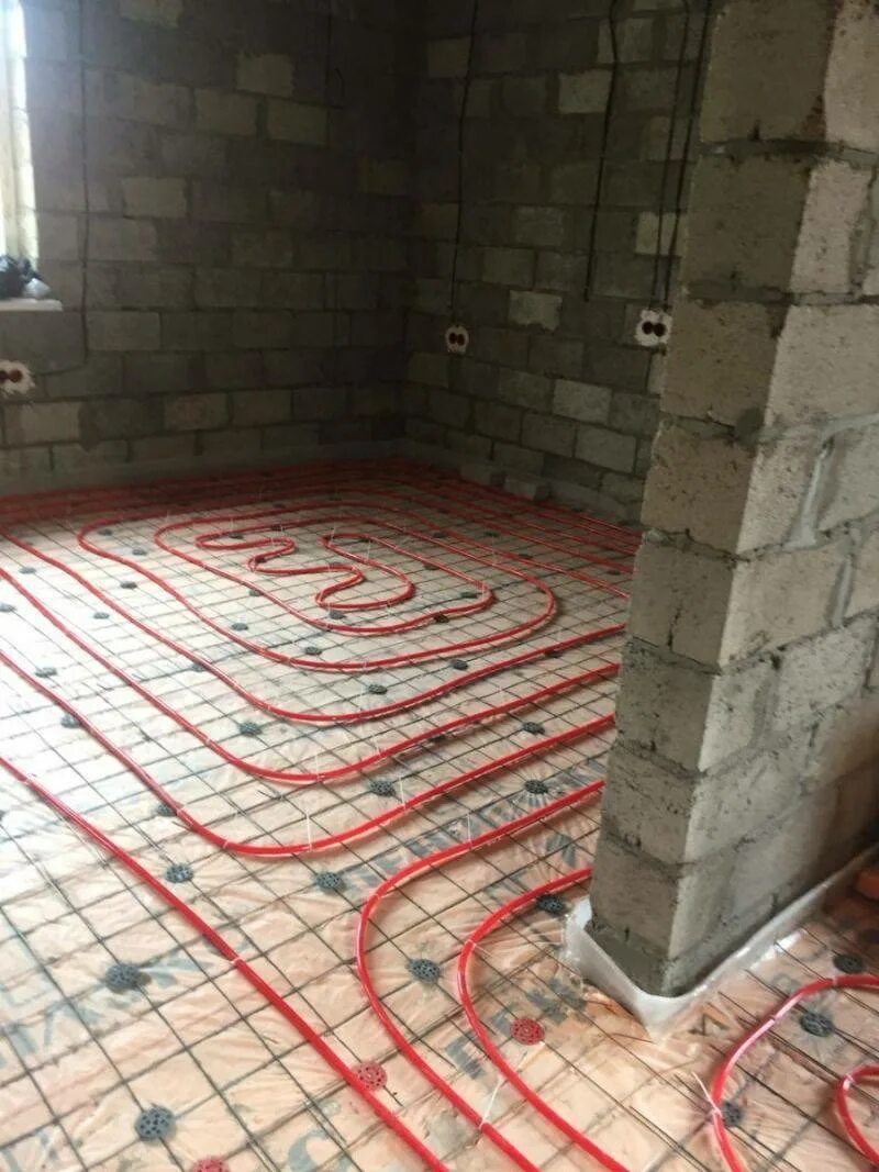 Теплый пол улитка. Тёплый пол водяной улиткой. Теплый пол улитка. Теплый пол улитка. Укладка теплого пола улиткой.