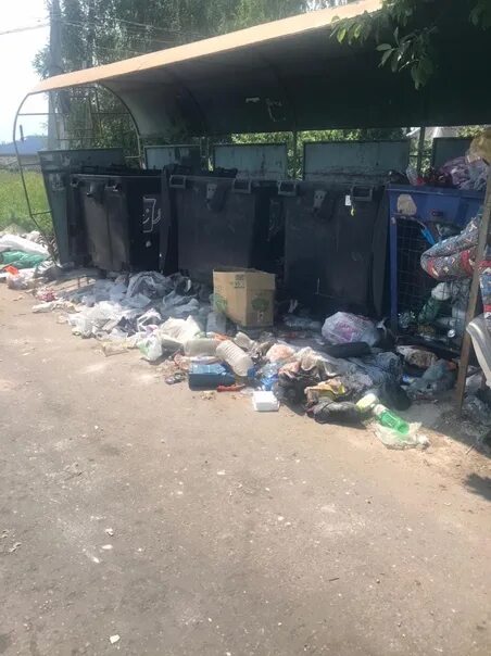 Дмитров детка ЧП. Забитые мусорки в Дмитрове. ЧП В Горках Дмитровский район. Чп дмитров в контакте подслушано