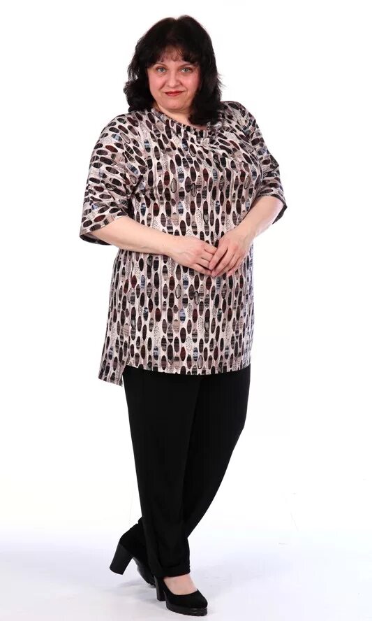 Блузки 66 размера из киргизии. Нарядная туника для полных женщин. Блуза симан 3853. Трикотажная блузка женская великан. Кофта 70 размер.