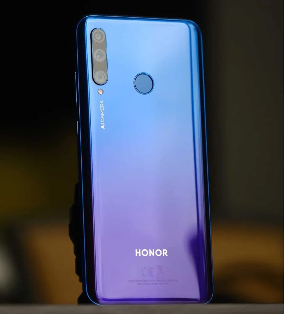 Honor 20 года. Хонор 20 Лайт. Хонор 20i. Honor s20 Lite. Хонор 20 Лайт синий.