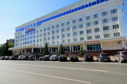Челюскинцев 12