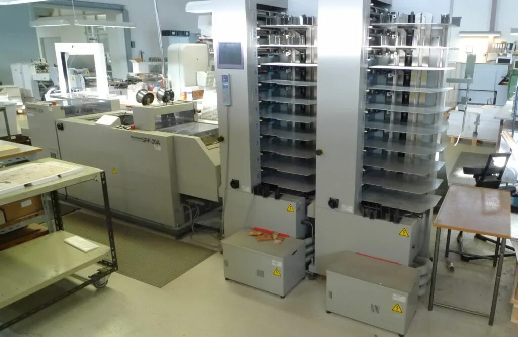 Типографский комплекс девиз. Аксвек принт типография. Талер типография. Типография горизонт. Горизонт типография.