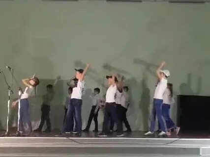 Танец недетское время видео