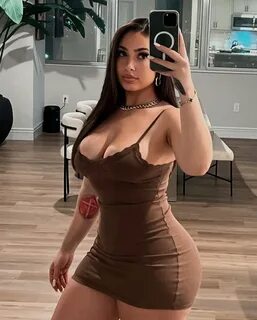 Ash Kash (@ash.kaashh) Sexiest Instagram Photos. 