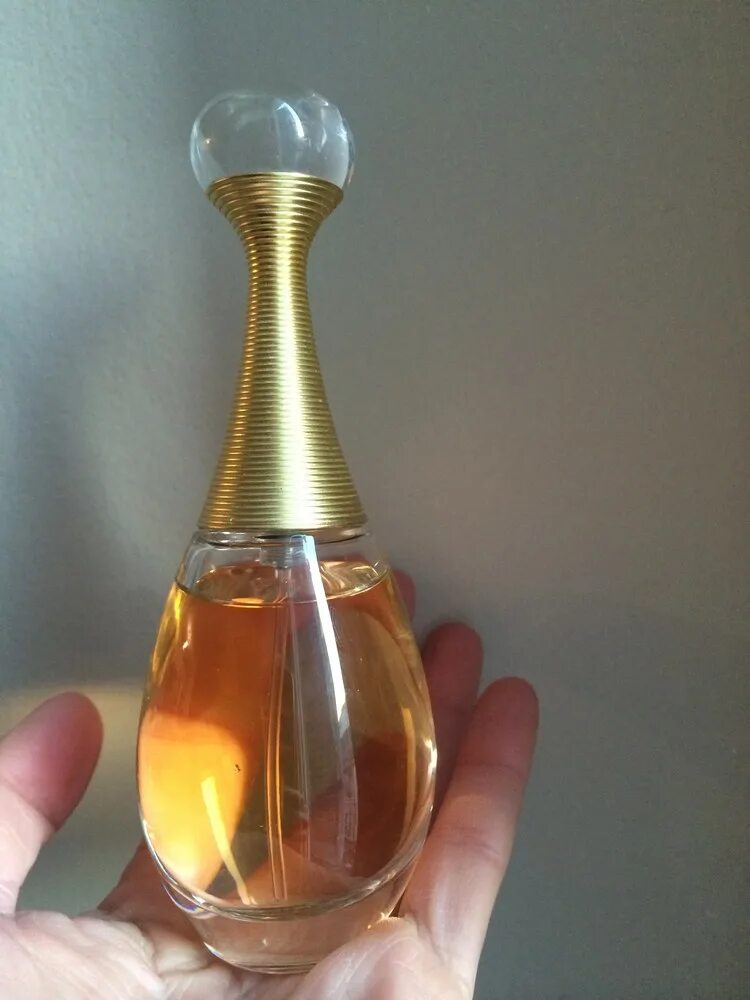 Оригинал духов жадор. Dior Jadore 50ml. Dior Jadore оригинал. Jadore Parfum Original. Жадор 20мл флакончик.