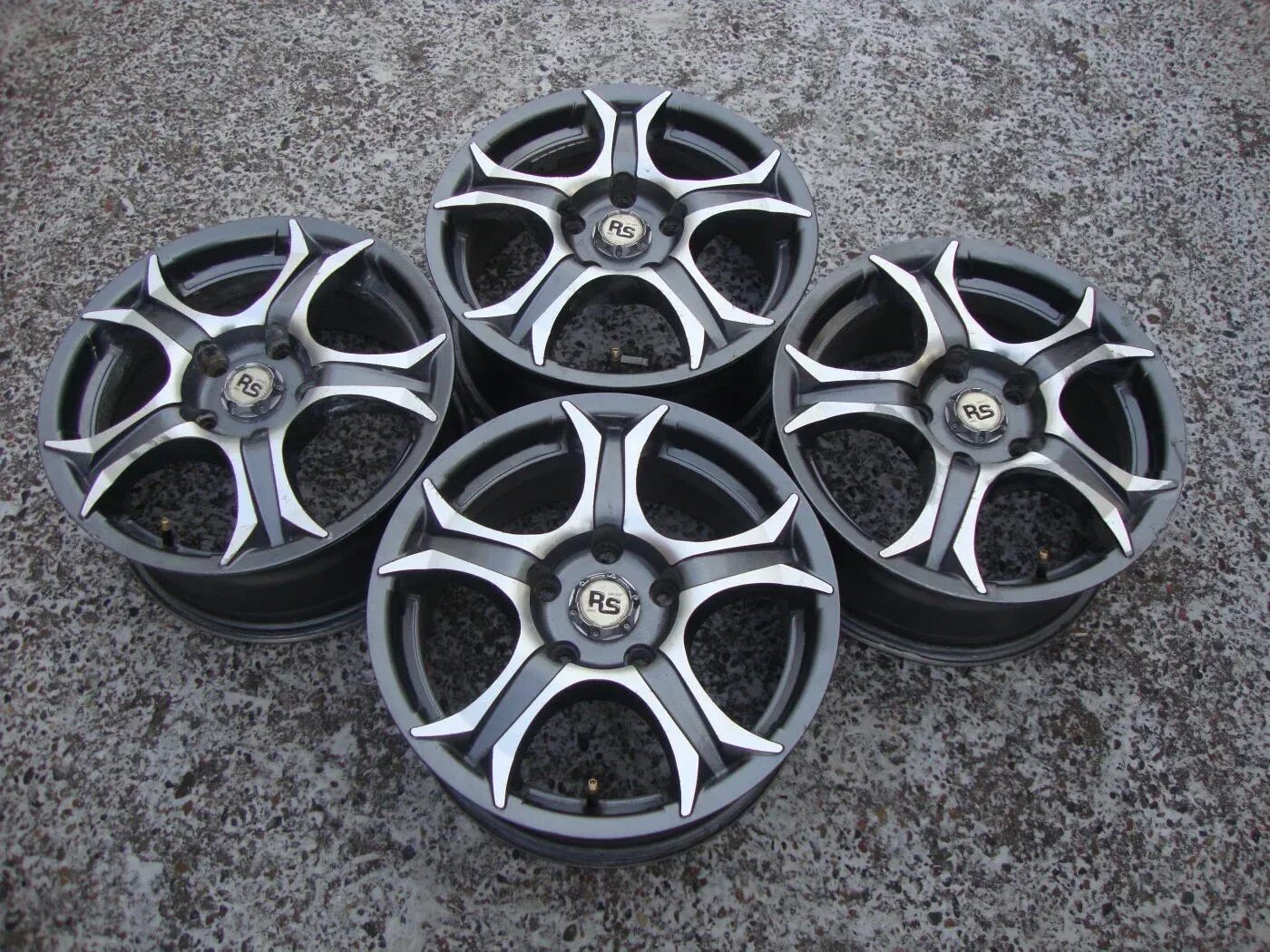 Диски 4х114.3 r15 ет20. 4x114.3 r15 5.5. Weds Joker King 5х114.3 r17. RS Wheels r15. R 14 б у