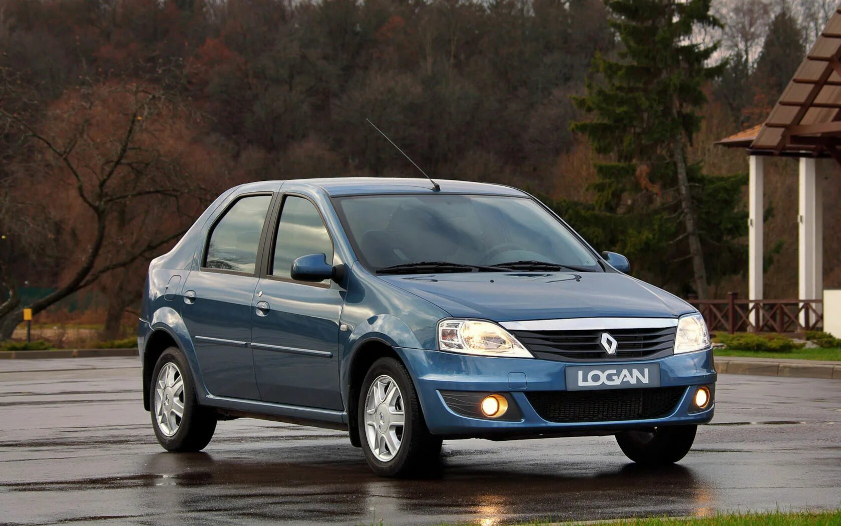 Логан морда. Renault logan 2009. renault logan 1. рено логан 2011г. логан 2010.