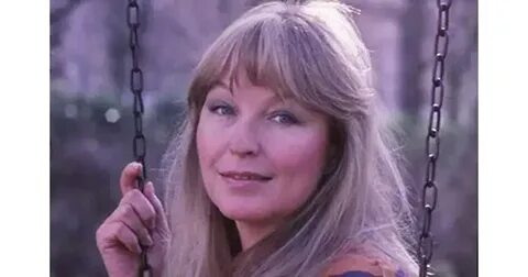 Топтық секс фотосуреттерін қараңыз