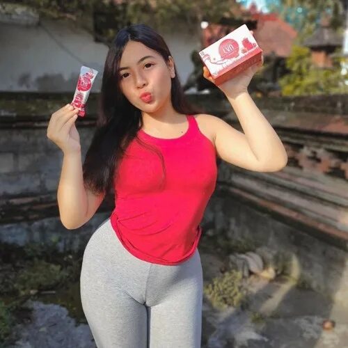 Sotwe bunda. Curvyjess2. Cewek coli Indonesia. Bacol tokyolagi. Cantika hot.