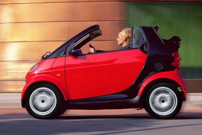 Двухместный мини. Smart Fortwo Cabrio 2000. Smart Fortwo Micro 2d 1998. Мини-кар Smart Fortwo 2. Mercedes Smart car.
