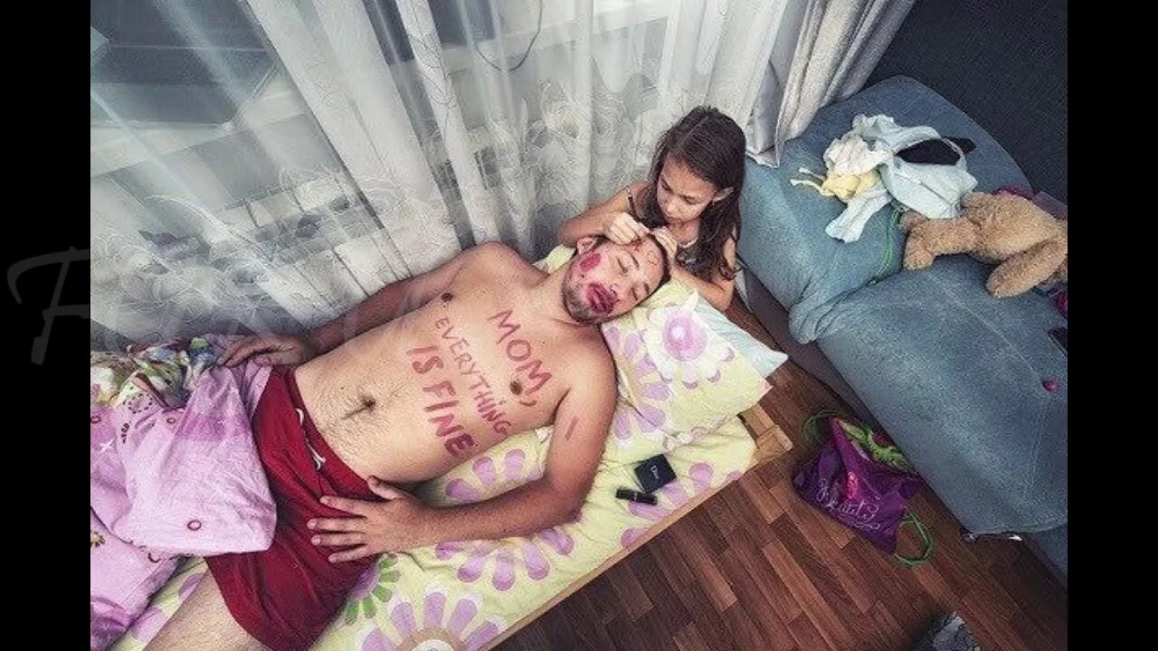 Видели бы родители развратную дочурку