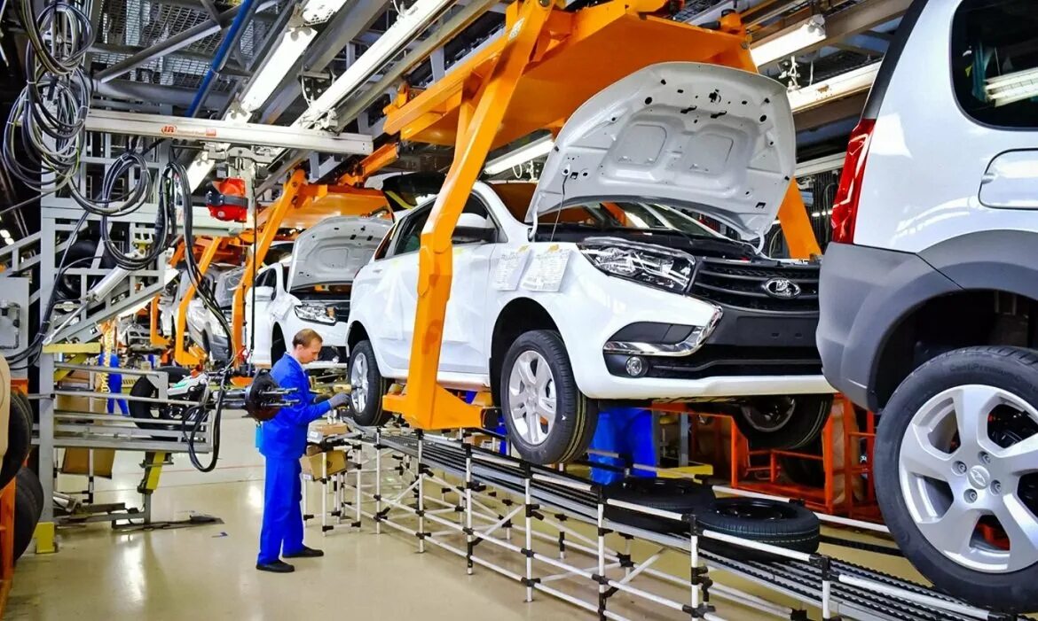 Автомобильная промышленность автоваз. Завод автоваз тольятти. Машиностроительная промышленность. Завод автоваз тольятти. Автомобильная промышленность проект.
