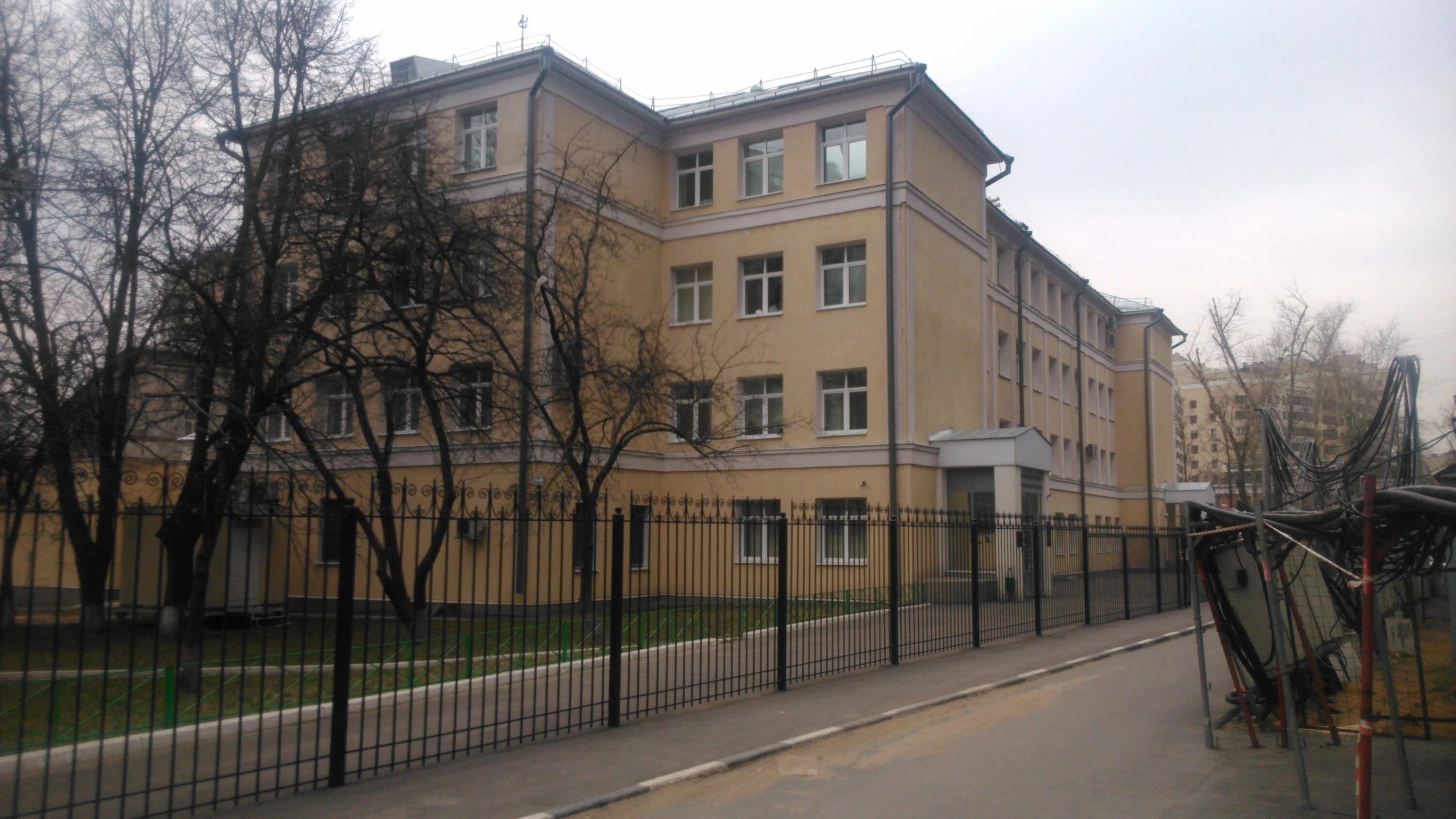 2 й мосфильмовский пер приставы